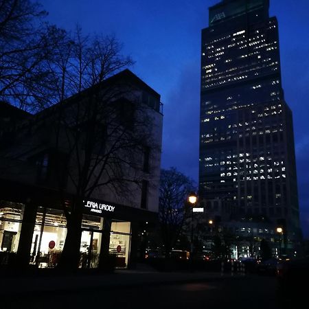 Labo Apartment Towarowa Kercelak Warszawa Exteriör bild