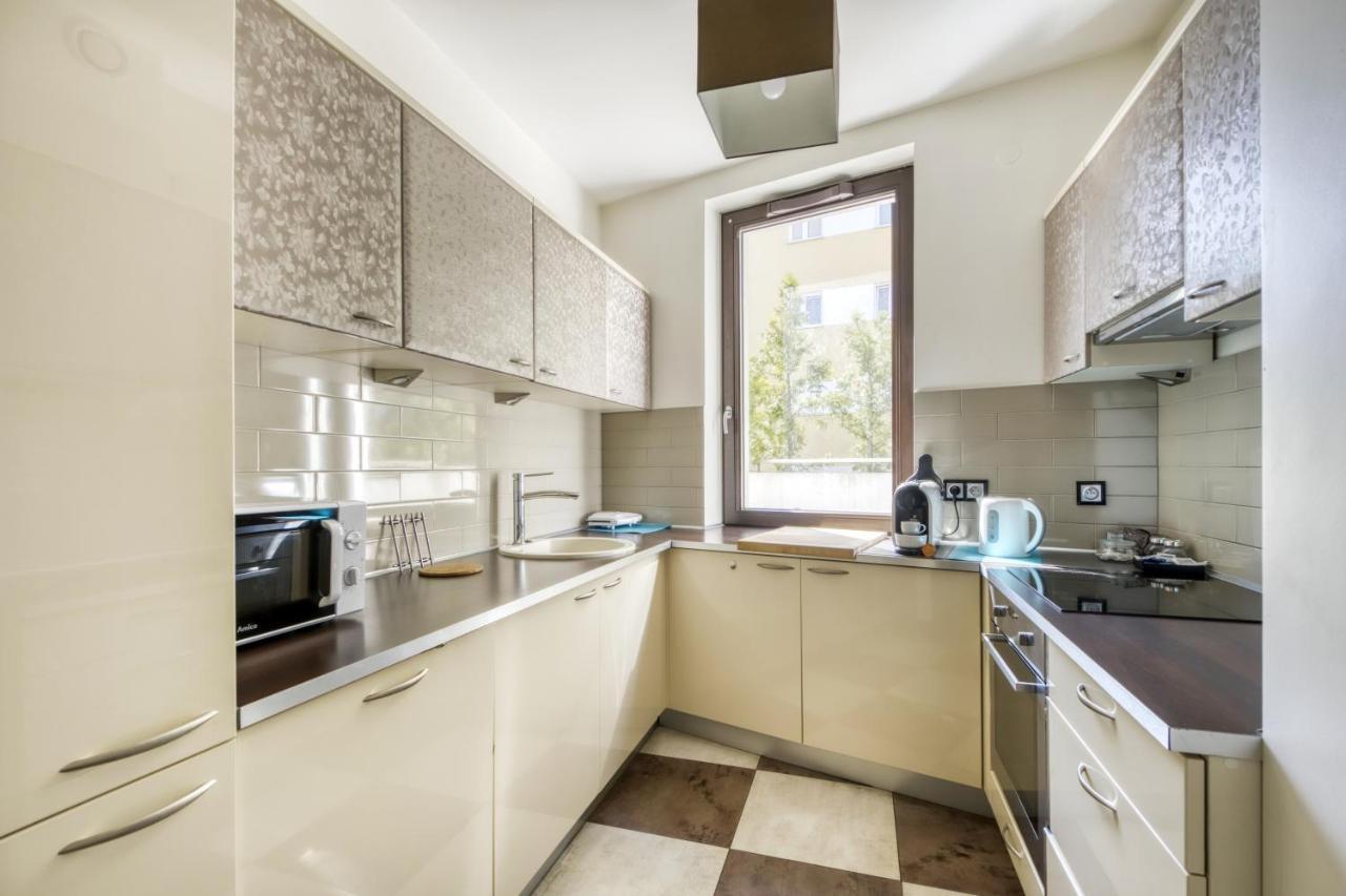Labo Apartment Towarowa Kercelak Warszawa Exteriör bild