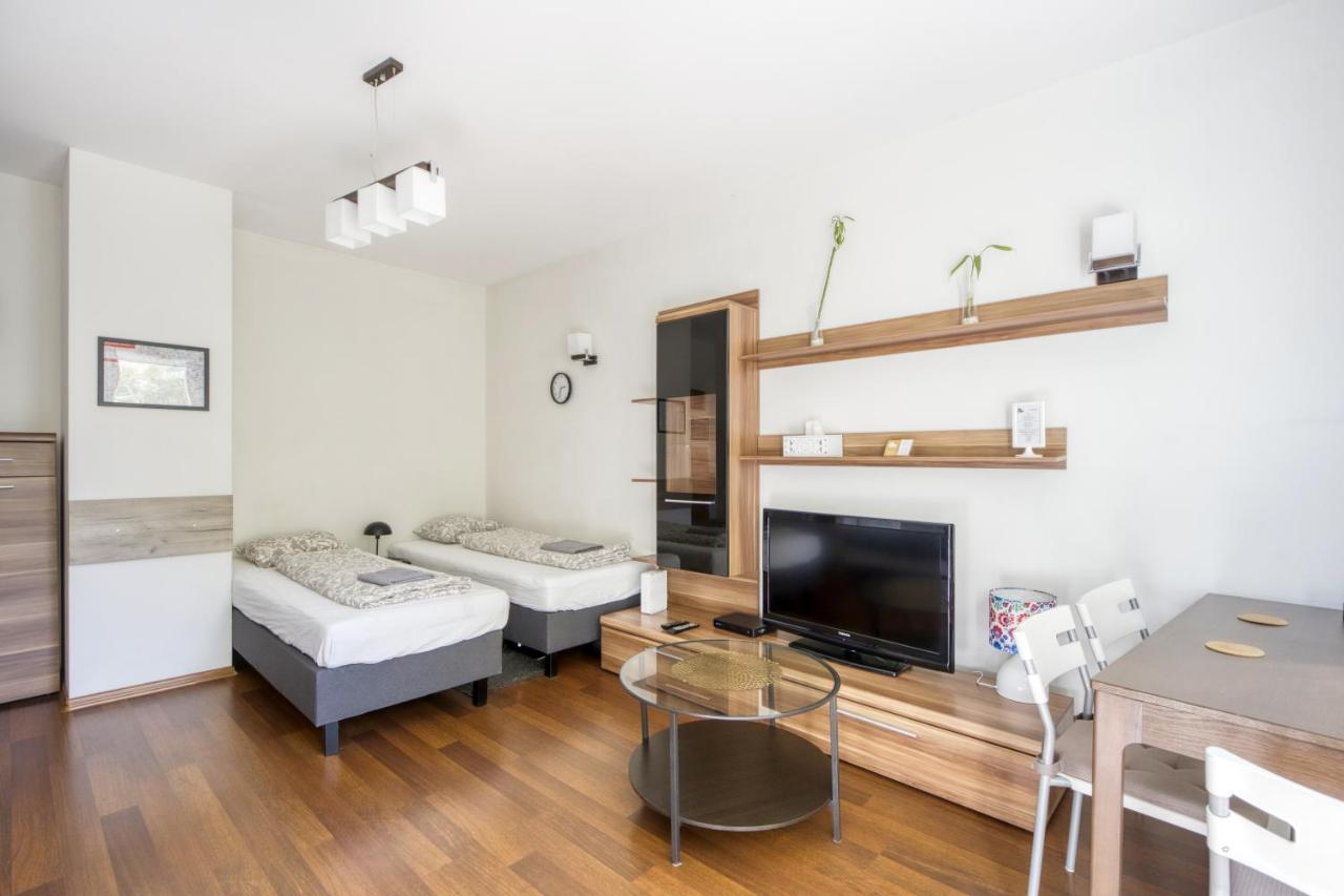 Labo Apartment Towarowa Kercelak Warszawa Exteriör bild