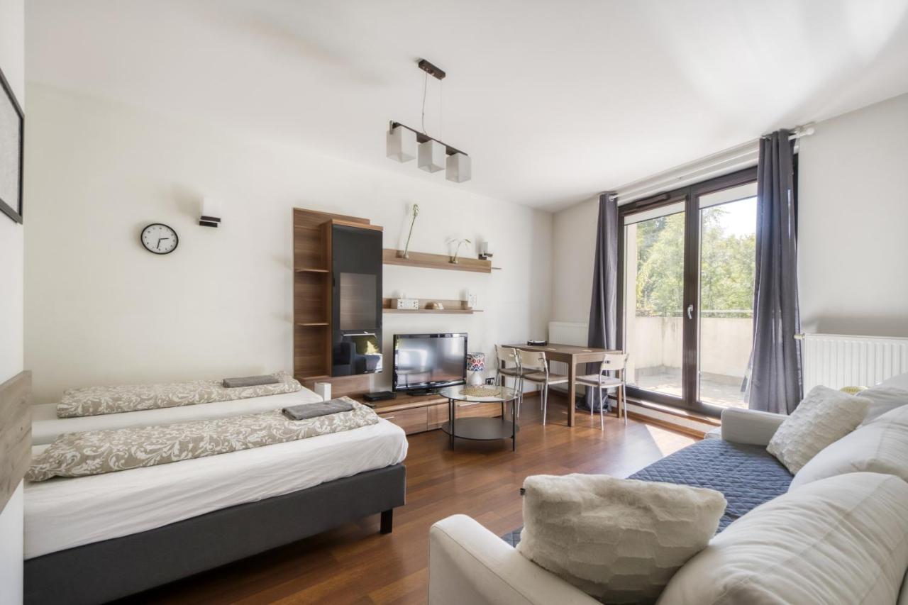 Labo Apartment Towarowa Kercelak Warszawa Exteriör bild