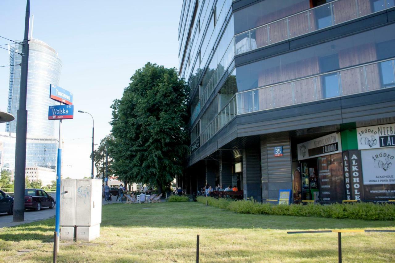 Labo Apartment Towarowa Kercelak Warszawa Exteriör bild